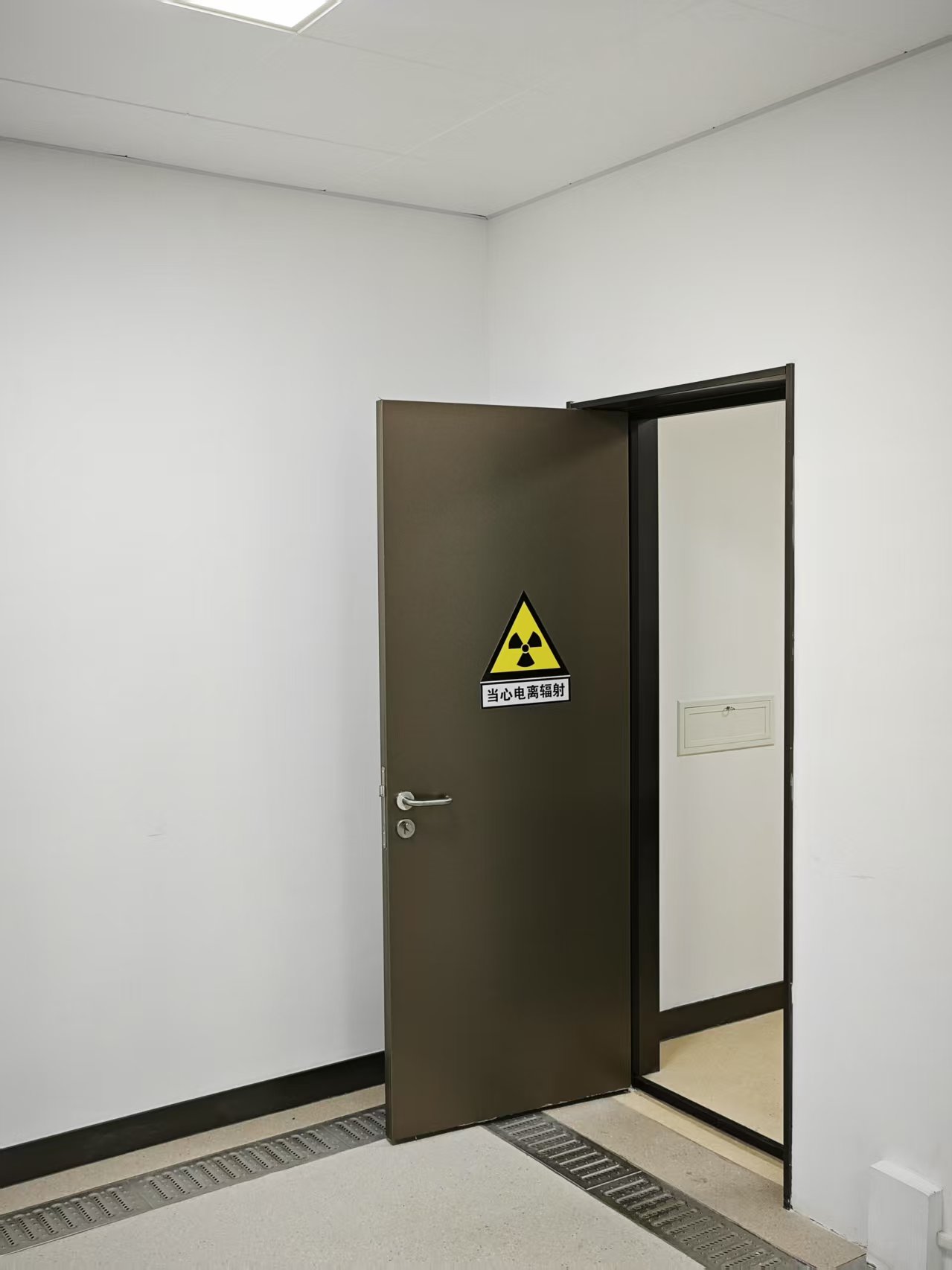 宁德CT室手动单开防护铅门